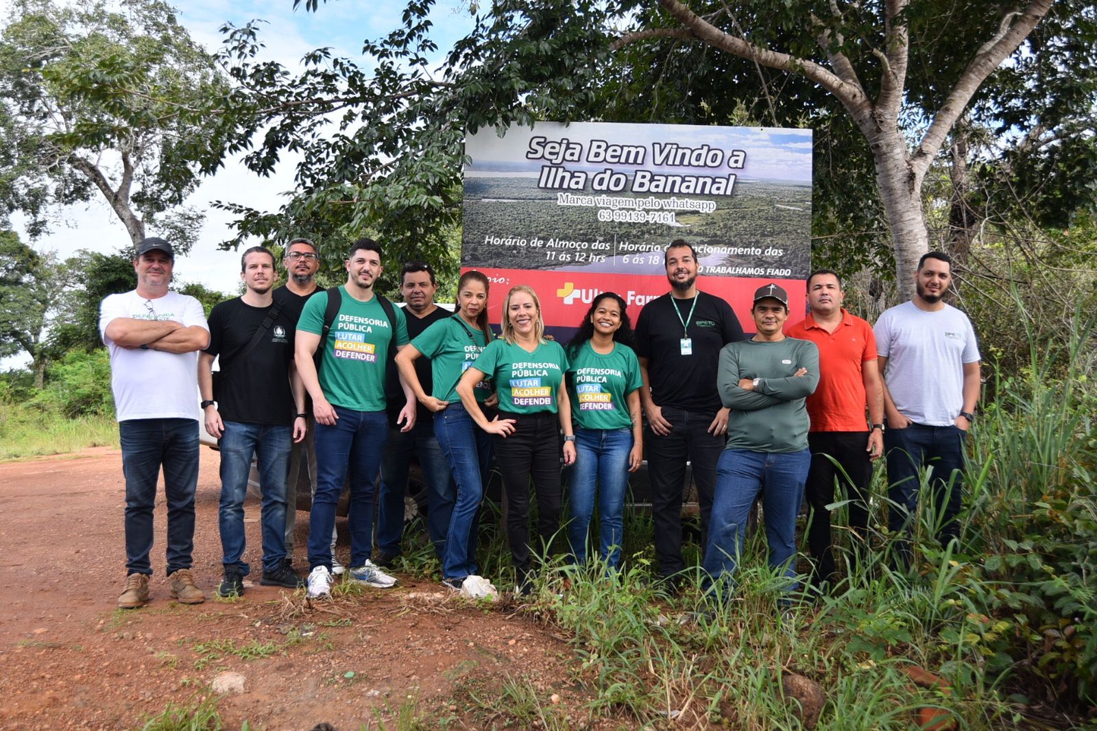 Equipe da DPE-TO que participou do itinerante na Aldeia Canoanã