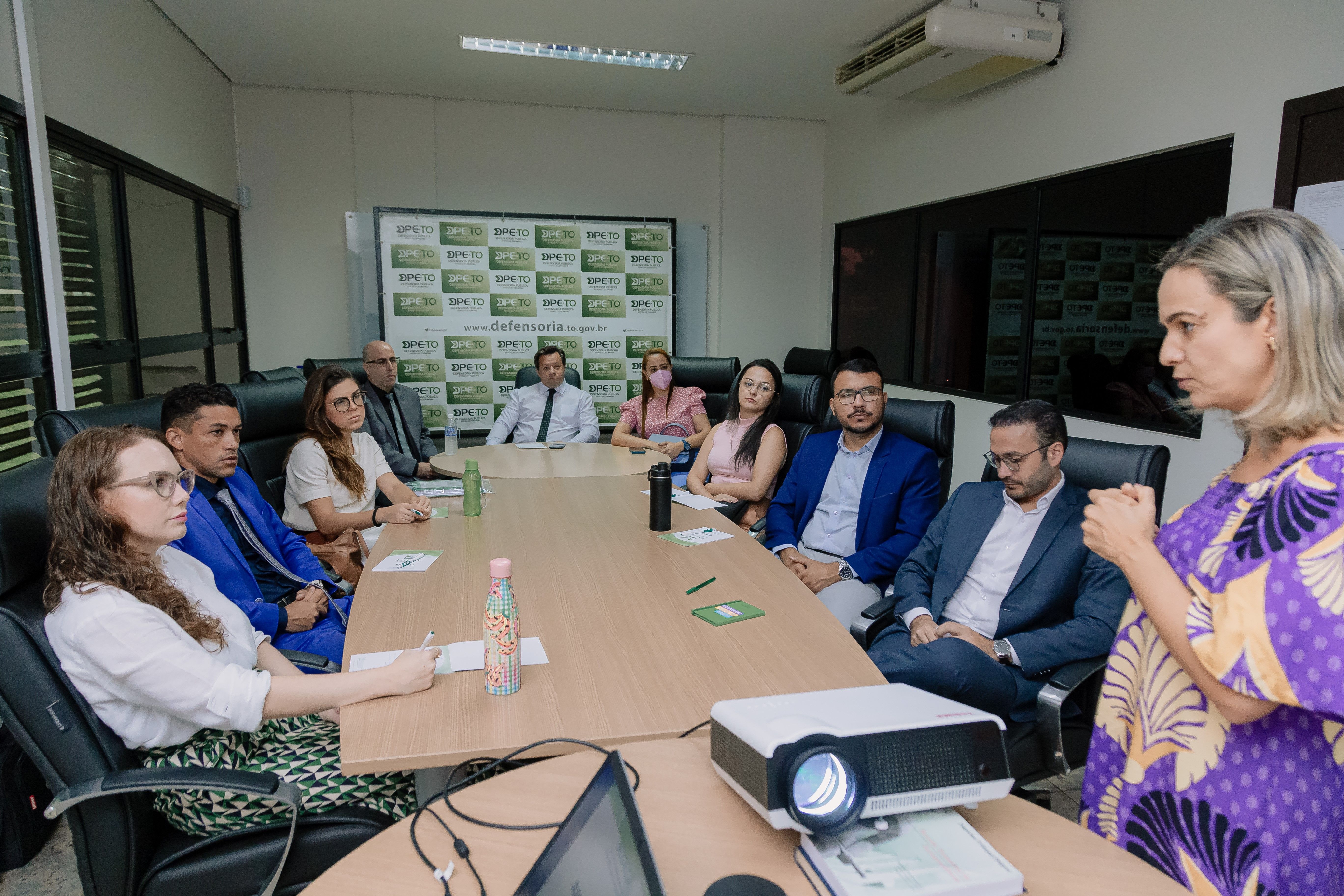 Defensora pública Pollyana Assunção falou sobre atuação do Nudem