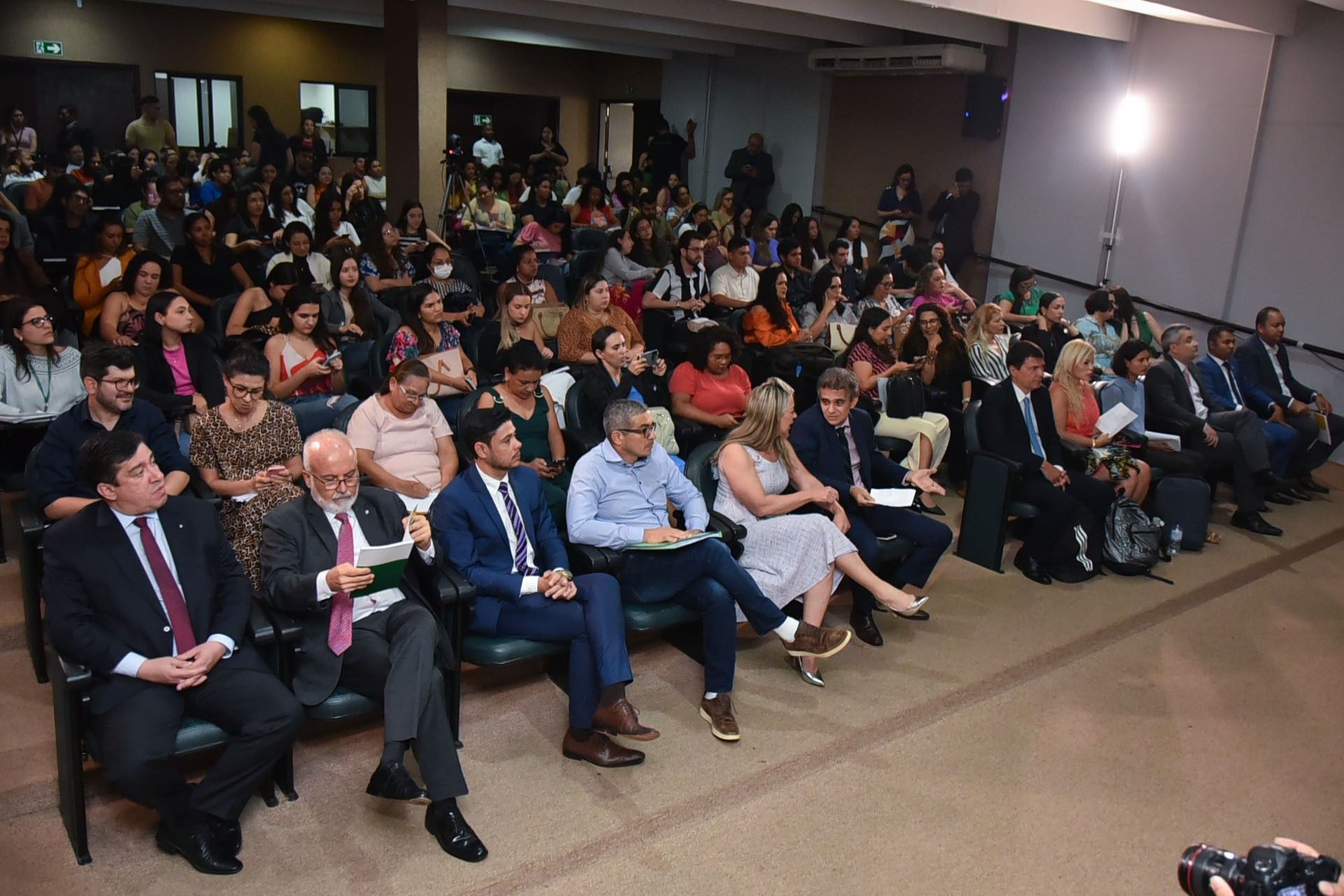 Evento está sendo realizado presencial no auditório da DPE-TO em Palmas