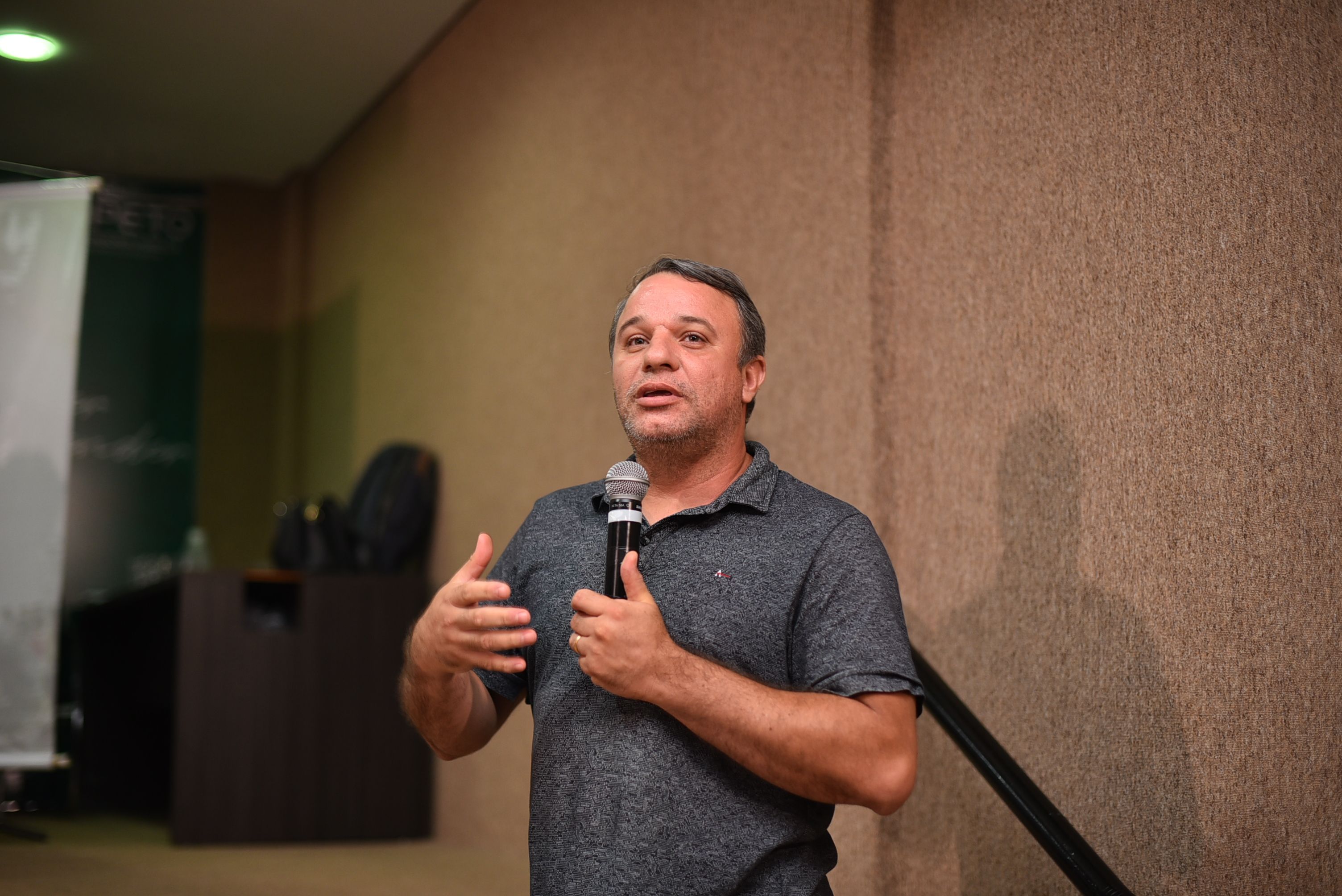 Robson Faria Rosa, membro da ONG Resgate Sem Fronteiras