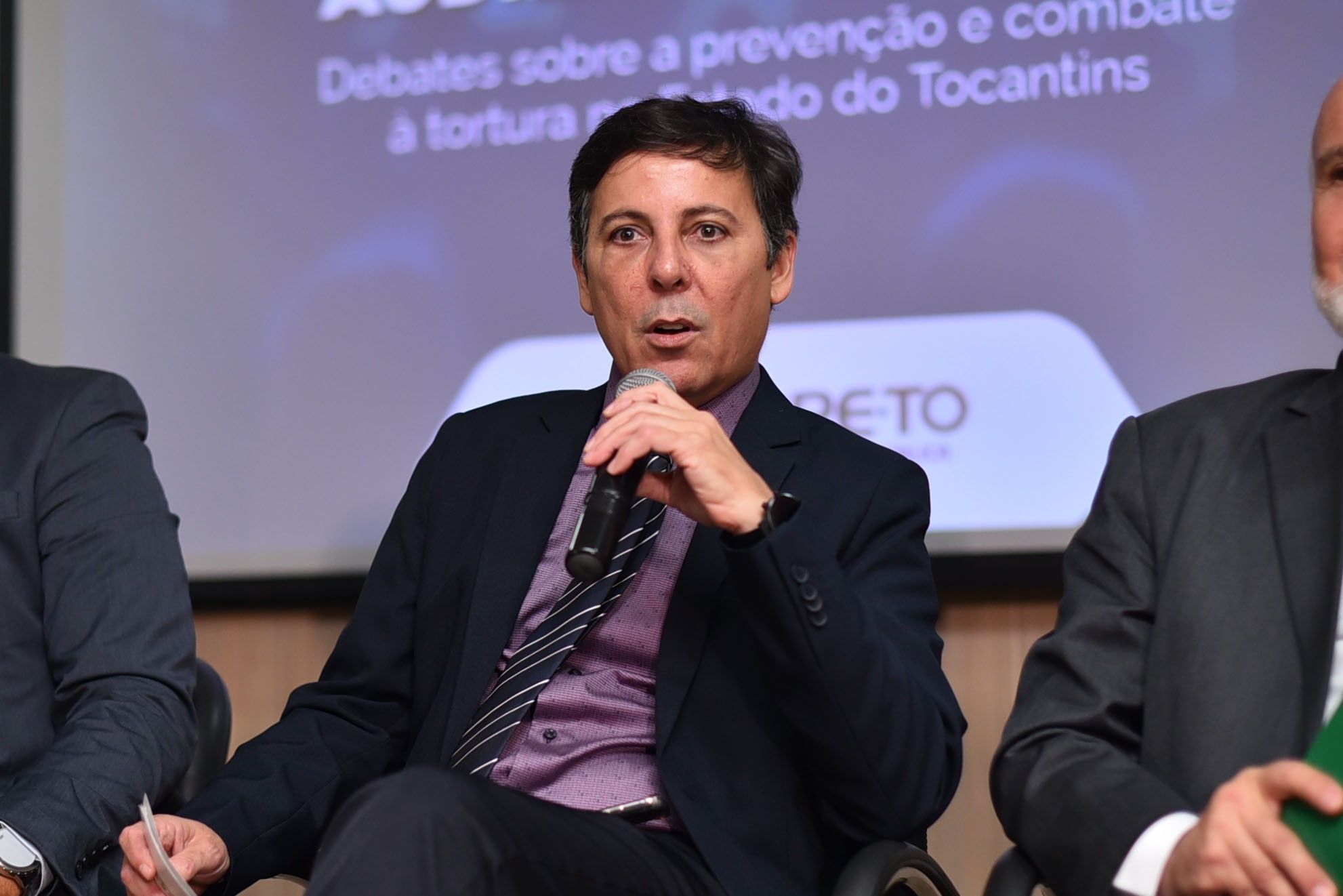 Audiência pública foi mediada pelo coordenador do NDDH, defensor público Euler Nunes