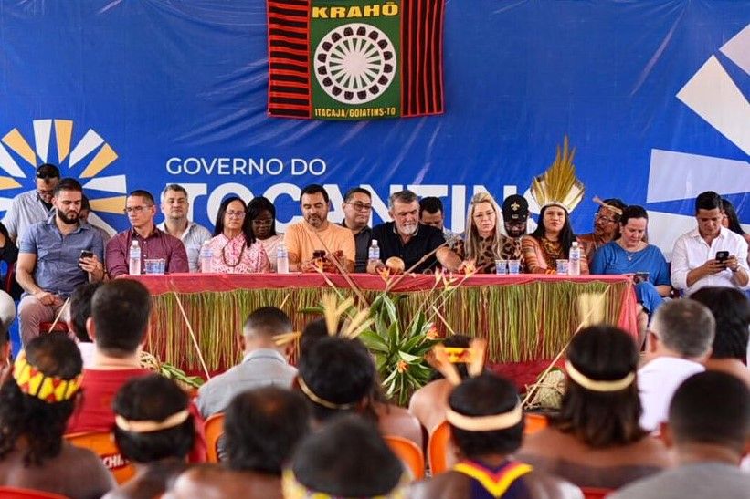 Autoridades e representantes de vários órgãos estiveram presente na solenidade de lançamento do Rejusto
