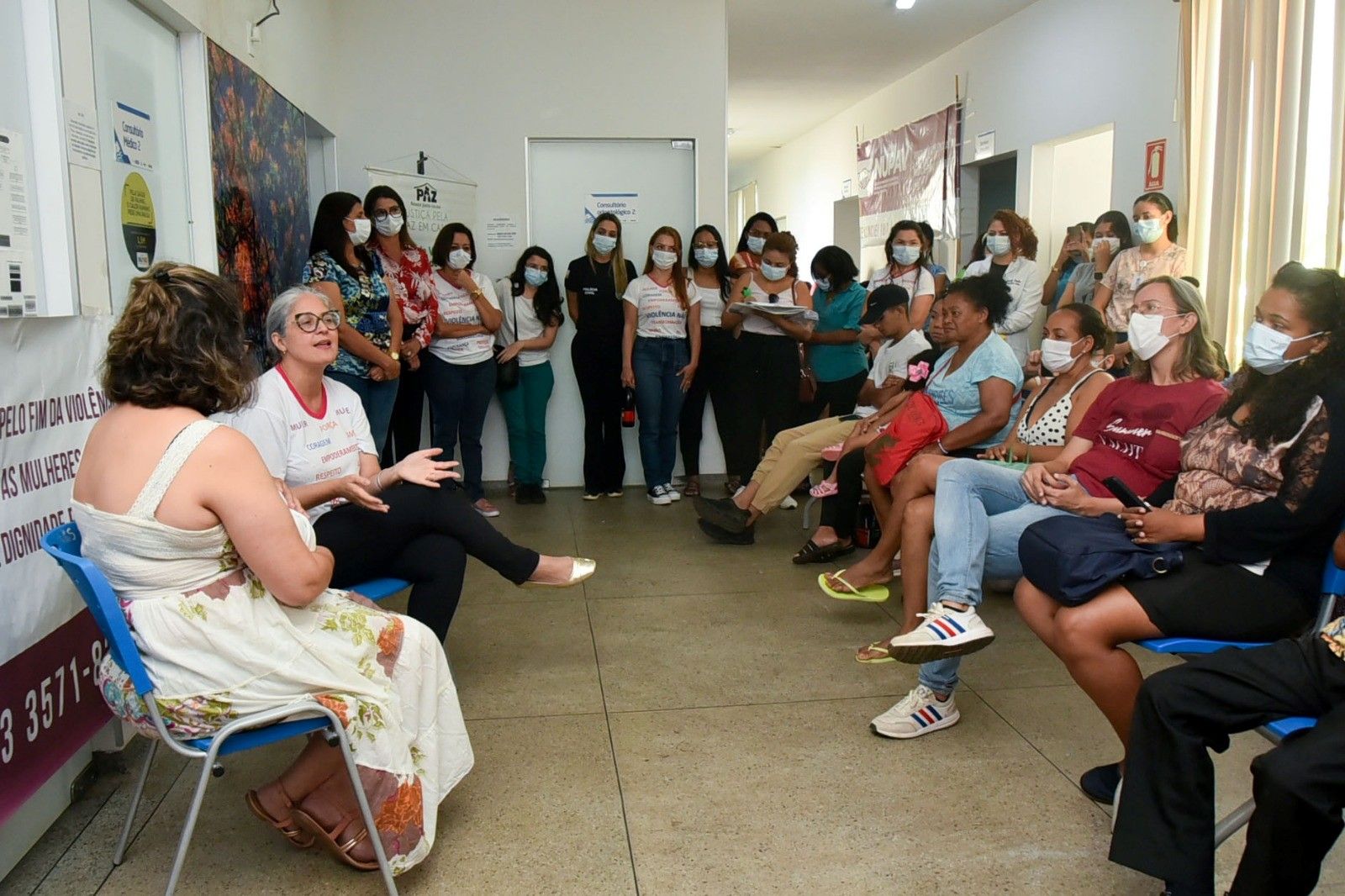 Na ocasião, uma apresentação teatral também foi realizada como forma de conscientização e orientação sobre violência doméstica contra a mulher