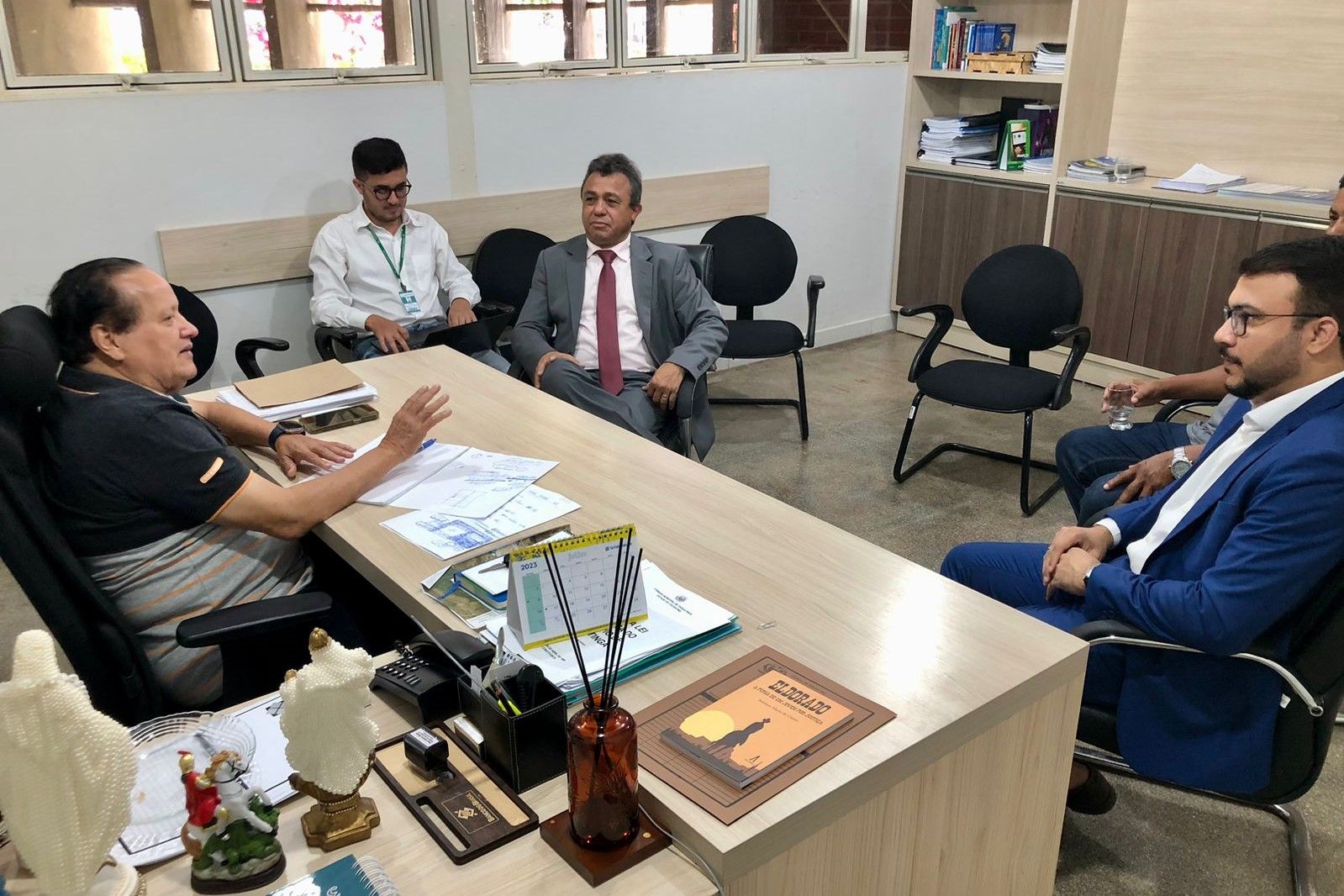 Equipe da Defensoris Pública foi recebida no Gabinete do Prefeito de Taguatinga