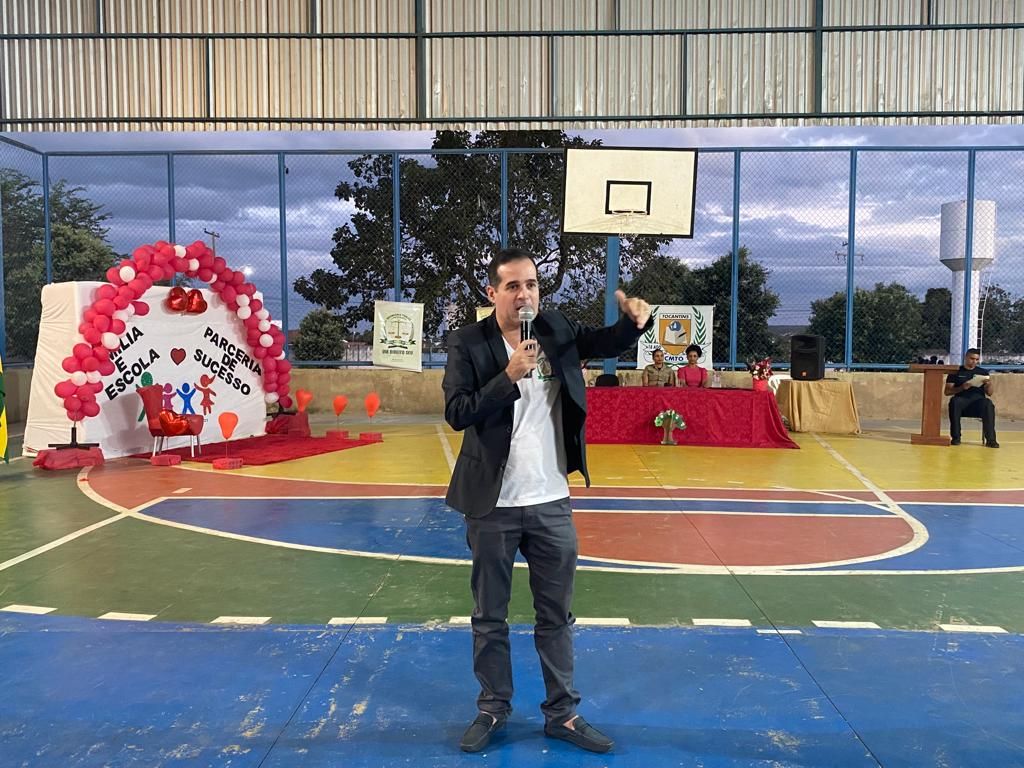 De acordo com José Raphael, a ocasião propiciou uma conversa sobre as questões éticas, de valores e da moral no relacionamento humano com o próximo