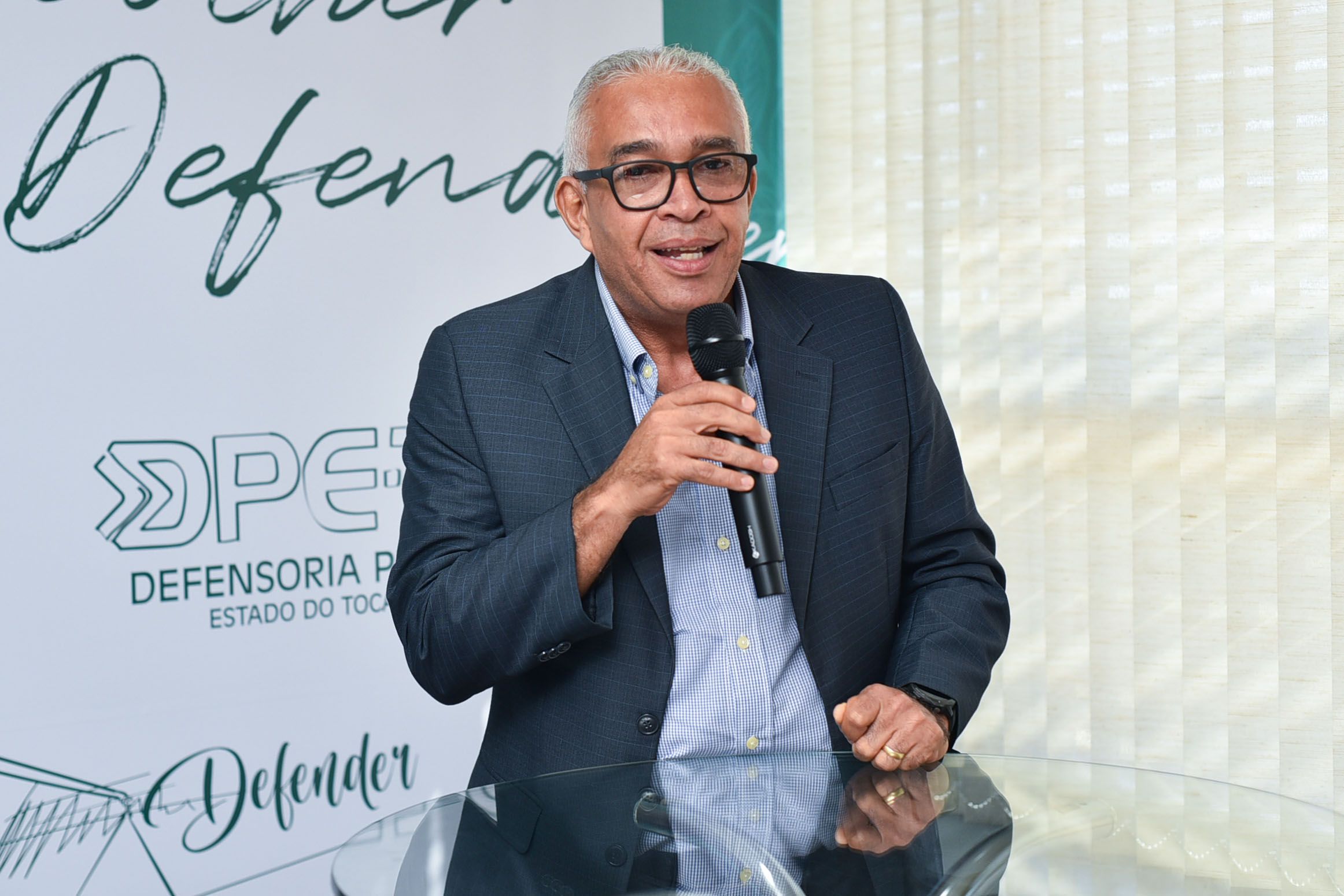 Marcello Tomaz parabenizou a Defensora Pública desejando-lhe sucesso na nova carreira