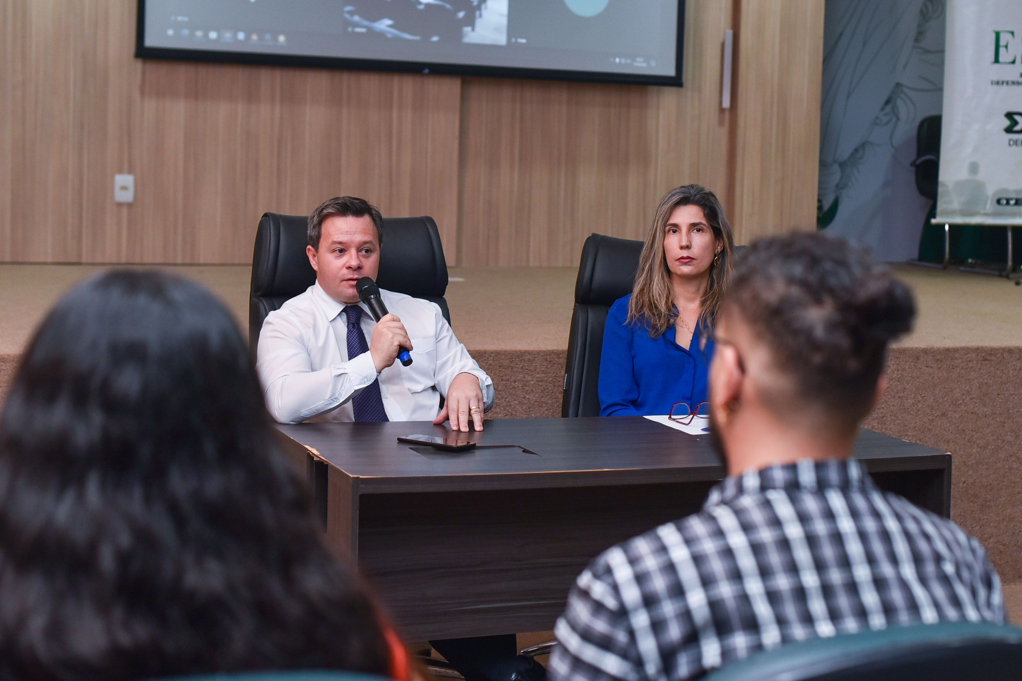 Danilo Frasseto falou sobre a experiência profissional que as(os) estagiárias(os) irão vivenciar ao participarem de um projeto dentro de uma unidade prisional