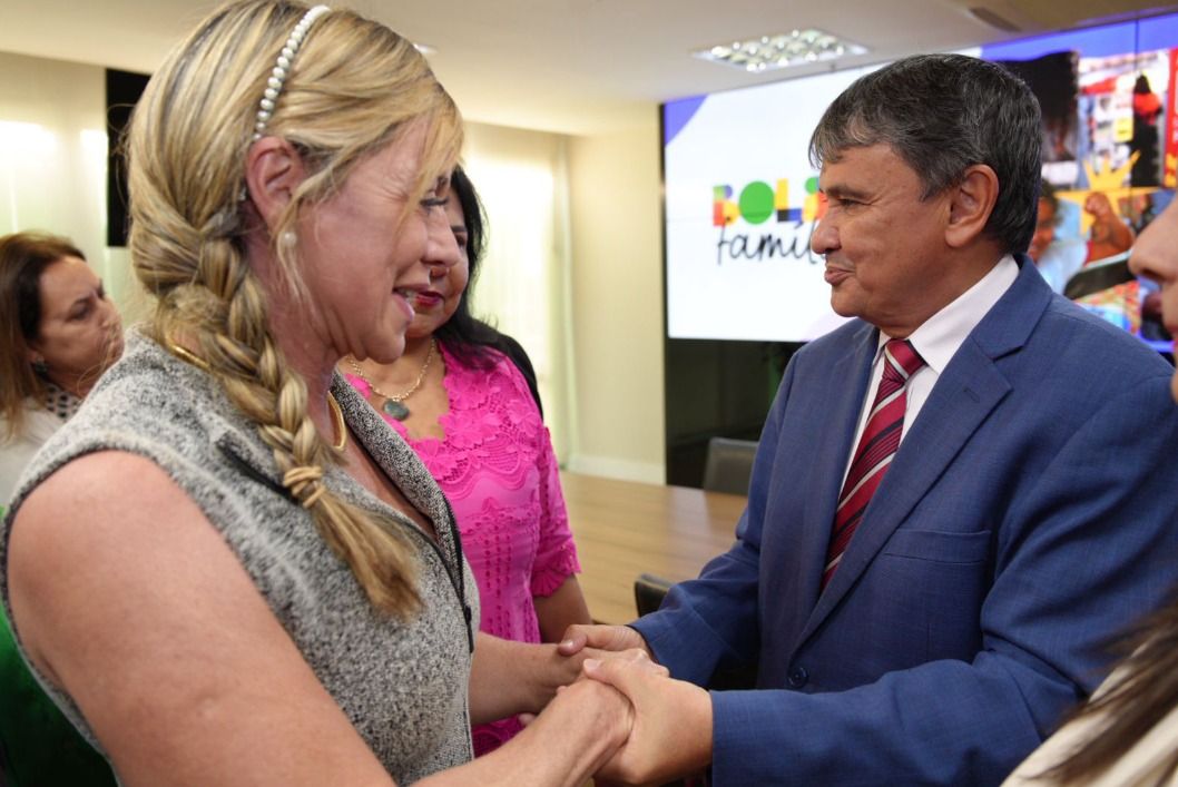 Estellamaris Postal com o ministro Wellington Dias