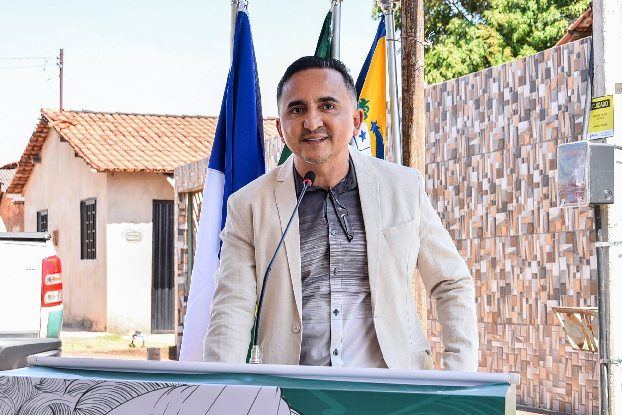 Cleiton Martins Silva contou que já são 10 anos de atuação junto à população local, que, segundo ele, é majoritariamente carente e, por isto, necessita de um serviço de qualidade na busca pela garantia de direitos.