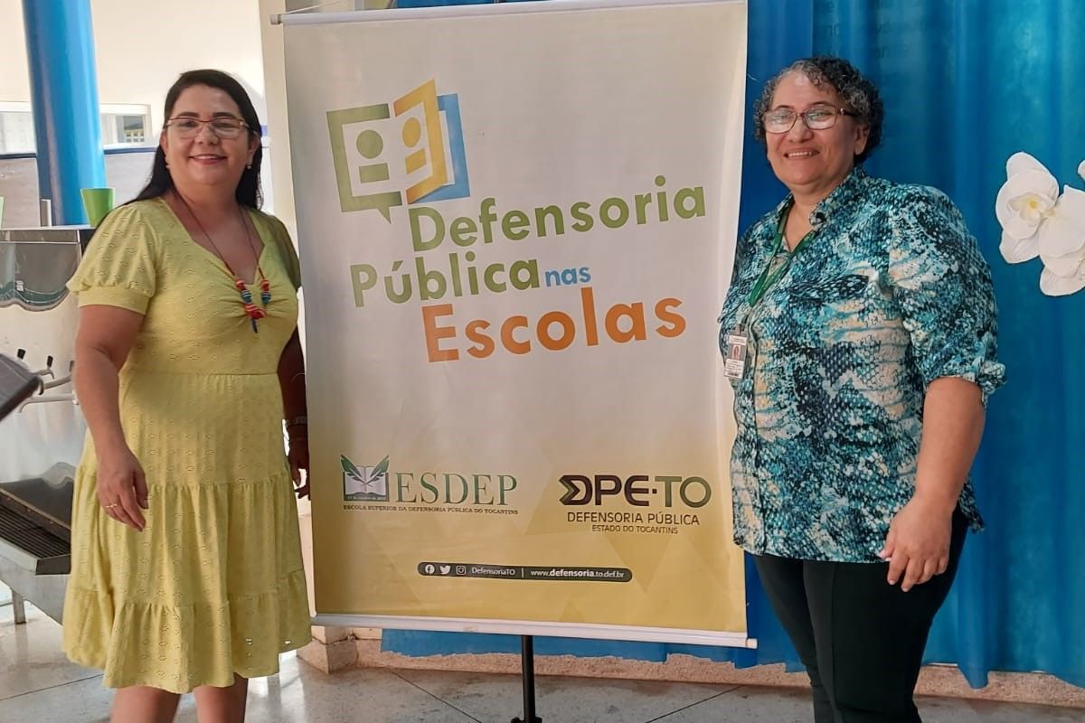 Atividade foi ministrada pela gerente de Ensino e Capacitação da Esdep, pedagoga Elis Sodré (D)