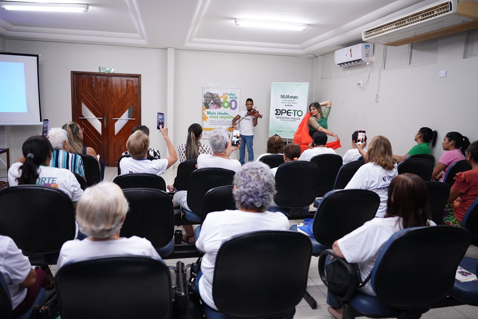 A atividade foi realizada no auditório do Centro Administrativo da Universidade de Gurupi