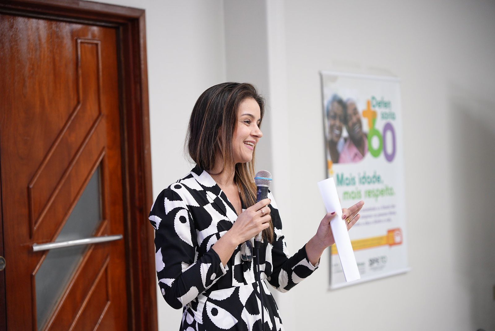 Promotora de Justiça Ana Lúcia Bernades falou sobre o papel do Ministério Público na defesa da Pessoa idosa