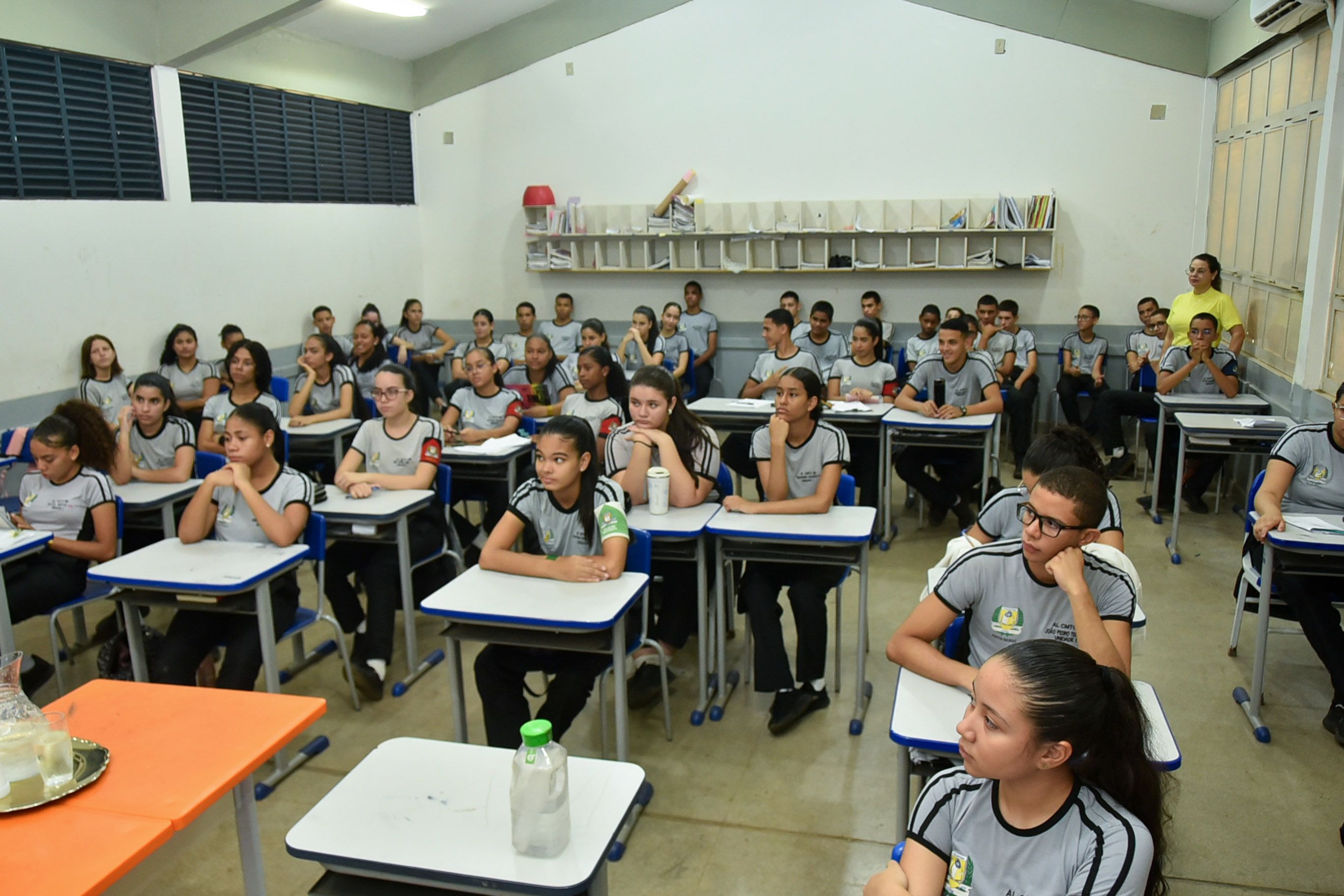 Palestra alertou que as violências e os bullyings são crimes contra a honra, estão sujeitas a sanções legais e devem ser combatidas sempre