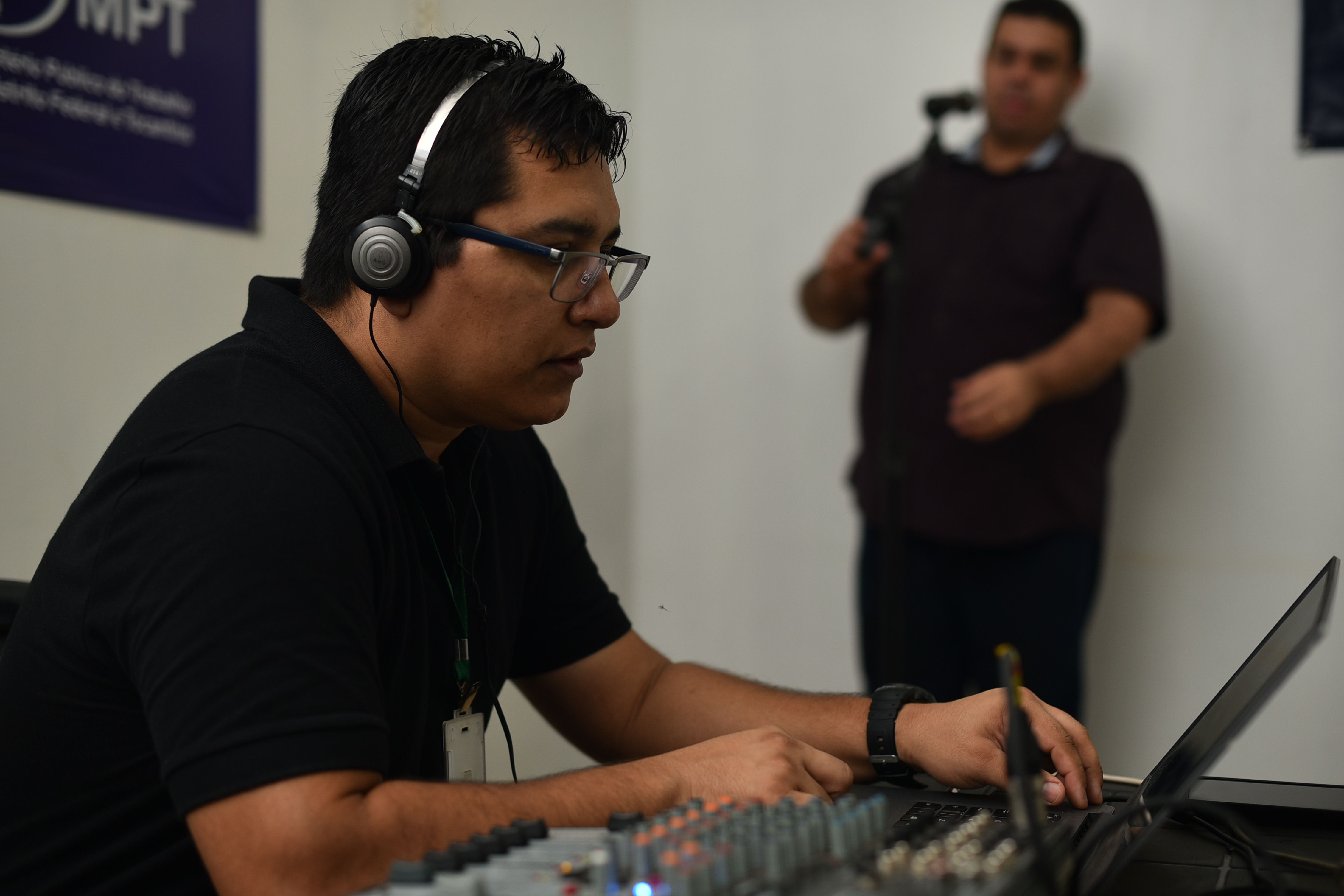 Anderson Cleyton Silva é o responsável por musicalizar as poesias