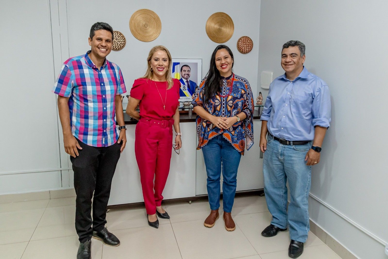 Médico do Dsei do Araguaia, Hiolô Silva Werreria, defensora pública Letícia Amorim, secretária Narúbia Werreria e o defensor público Freddy Alejandro
