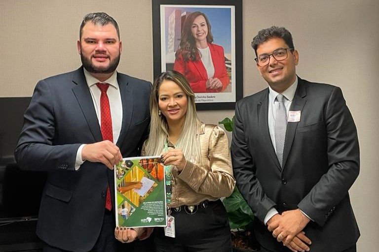 Visita ao gabinete da senadora do Tocantins, Professora Dorinha