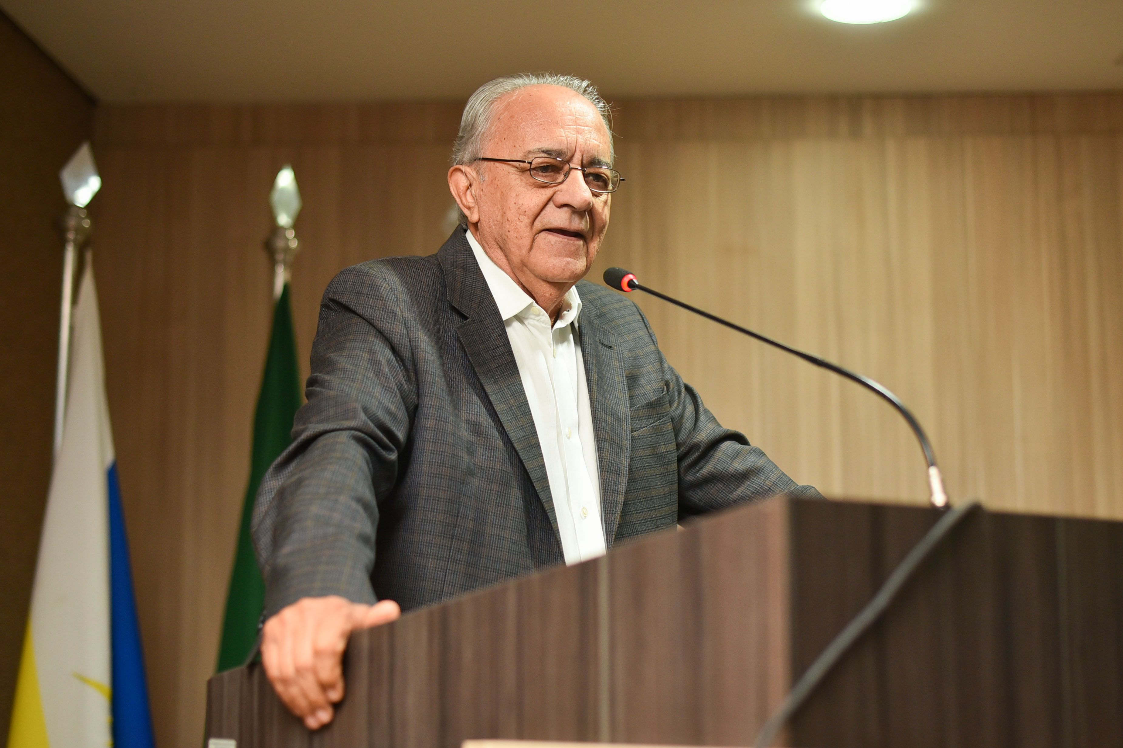 Ex-governador Moisés Avelino também esteve presente na solenidade