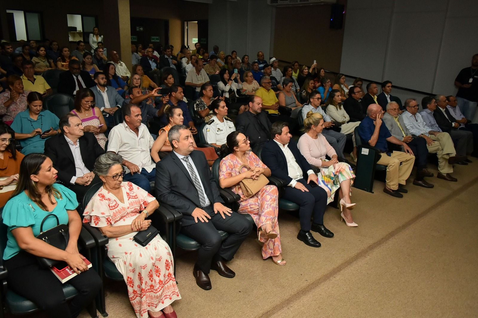 Júlio Resplande foi homenageado durante solenidade no auditório da Instituição em Palmas