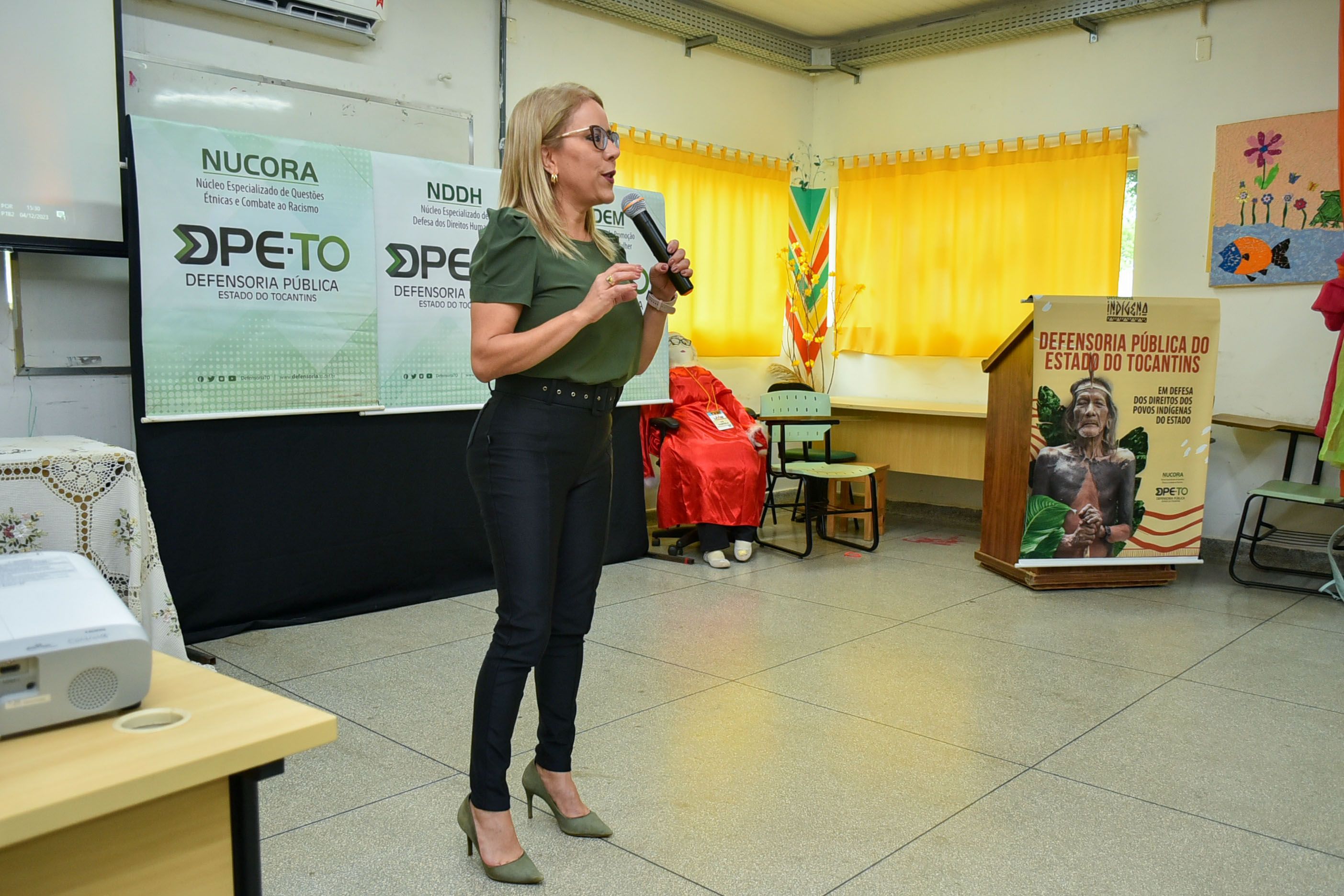 Letícia Amorim destacou a relevância do tema já que leva à reflexão sobre os processos enfrentados pelas comunidades originárias