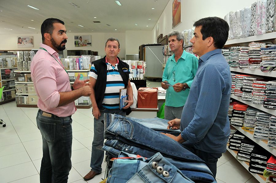 Blitz educativa para comerciantes