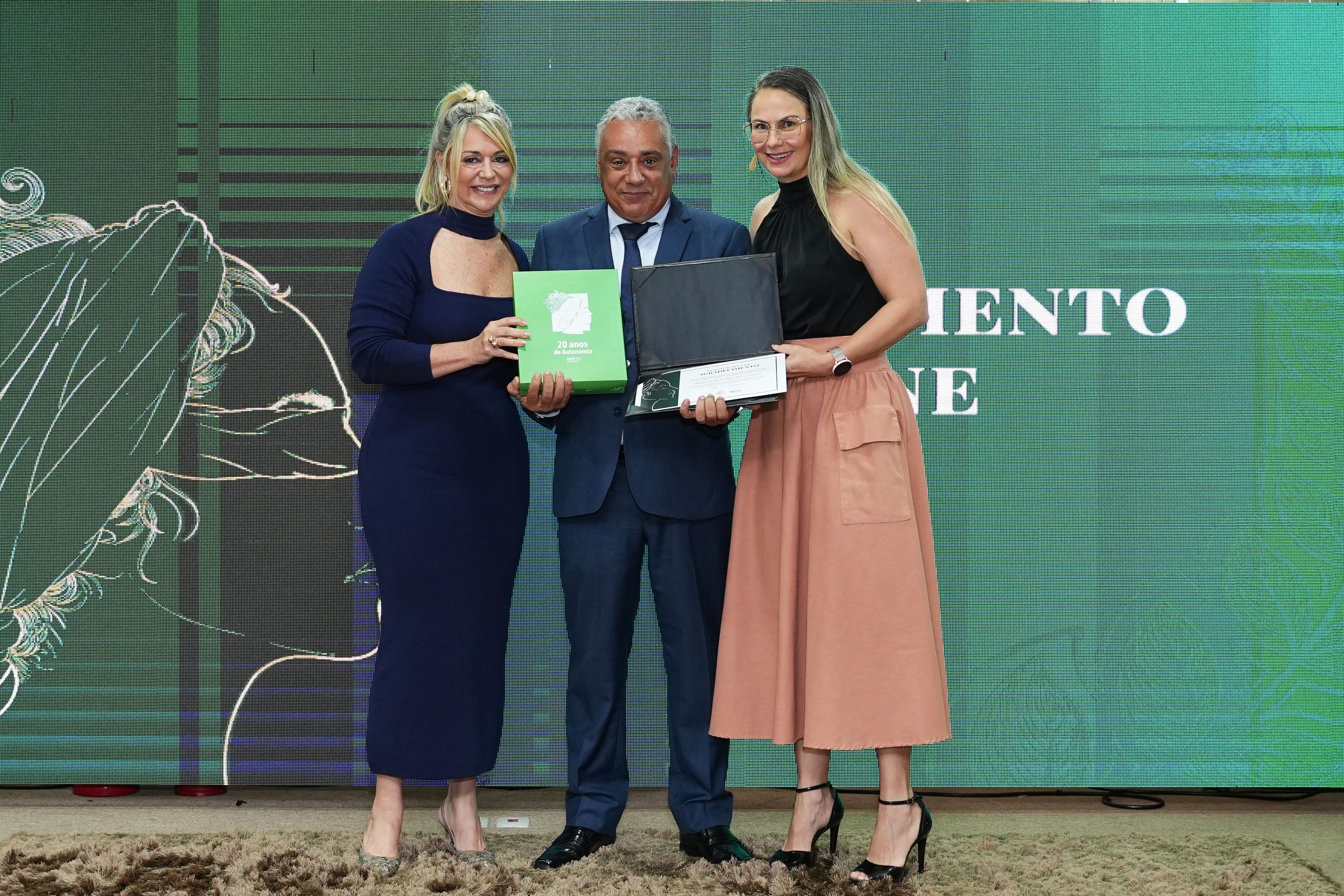 Prefeito de Lajeado, Antônio Bandeira também foi um dos gestores que recebeu o Certificado de Agradecimento