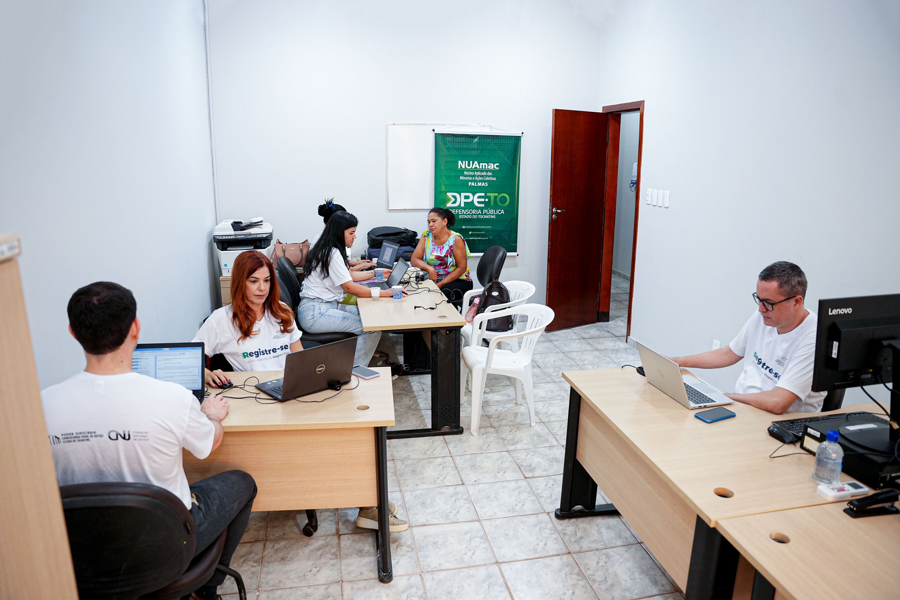 Sala de atendimento da Defensoria Pública