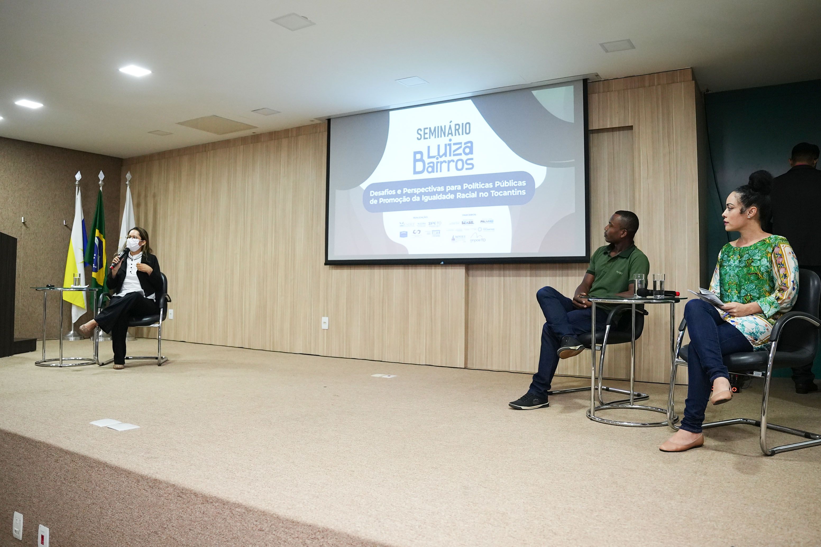 Painel "Políticas Públicas de igualdade racial comunidades quilombolas"