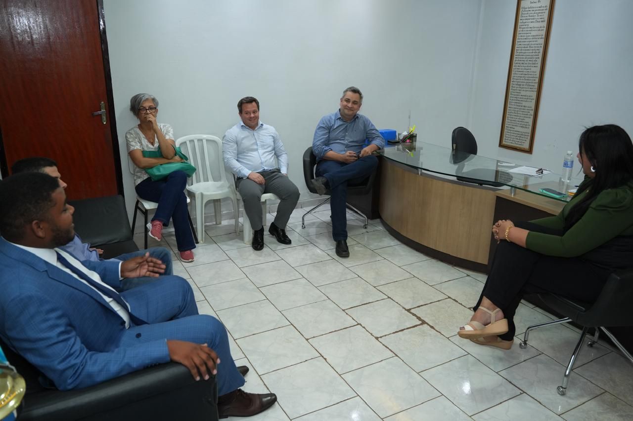 A atuação da Instituição no município e região para o atendimento jurídico e gratuito às pessoas hipossuficientes também esteve na pauta.