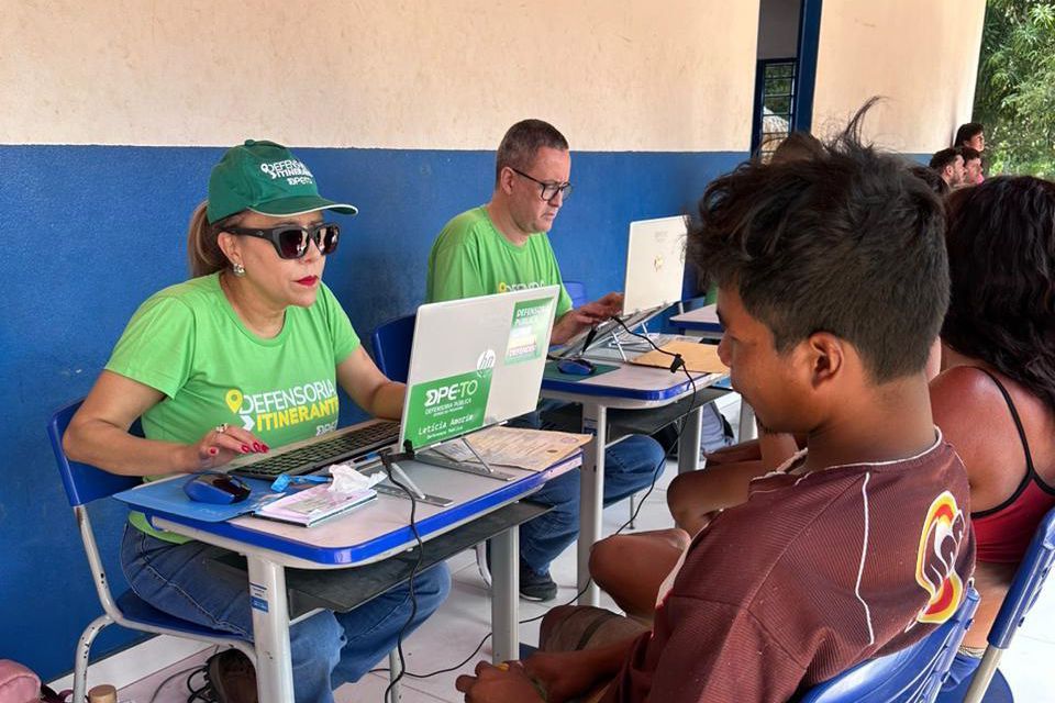 Defensora pública Letícia Amorim integrou equipe de atendimento da Aldeia Manoel Alves
