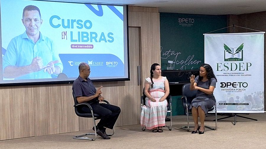 O Curso em Libras é um dos exemplos de atuação da Esdep em prol do aprimoramento dos conhecimentos das(os) participantes
