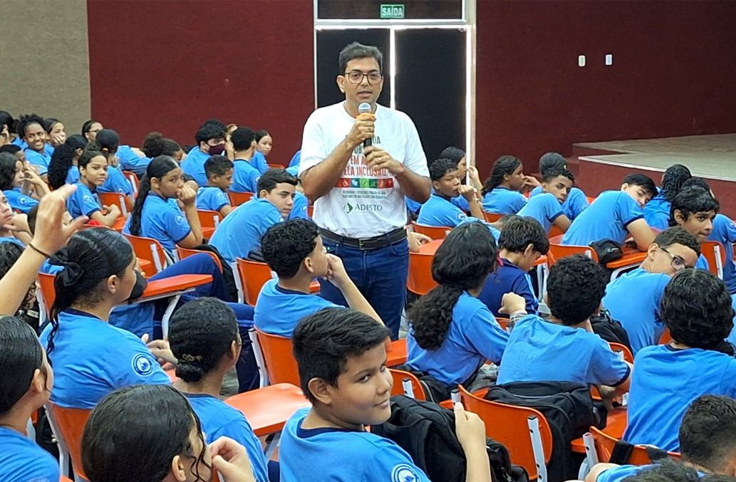 O “Defensoria Pública nas Escolas” tem como objetivo promover a educação em direitos junto à comunidade escolar.
