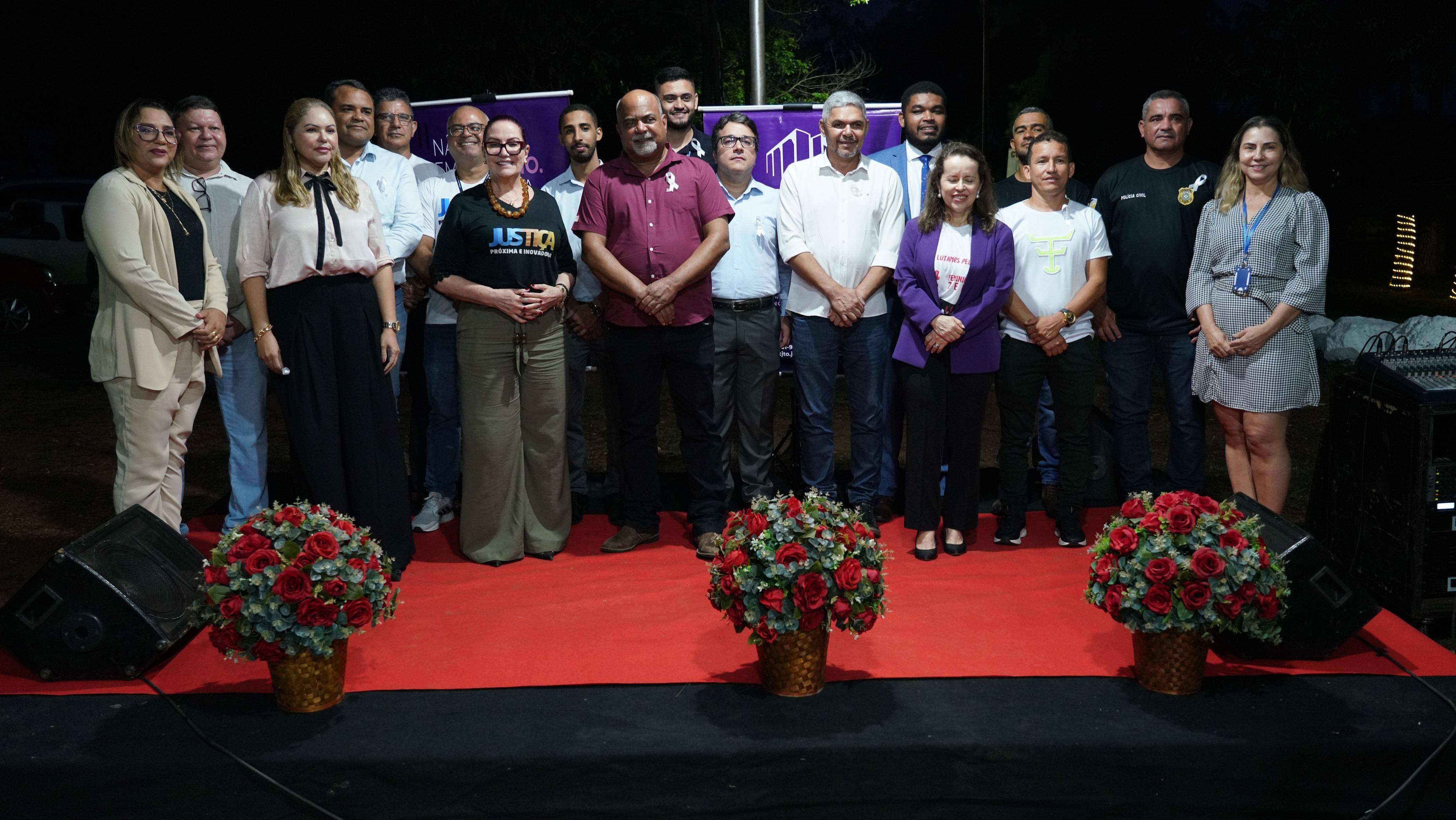 Várias autoridades estiveram presentes na inauguração