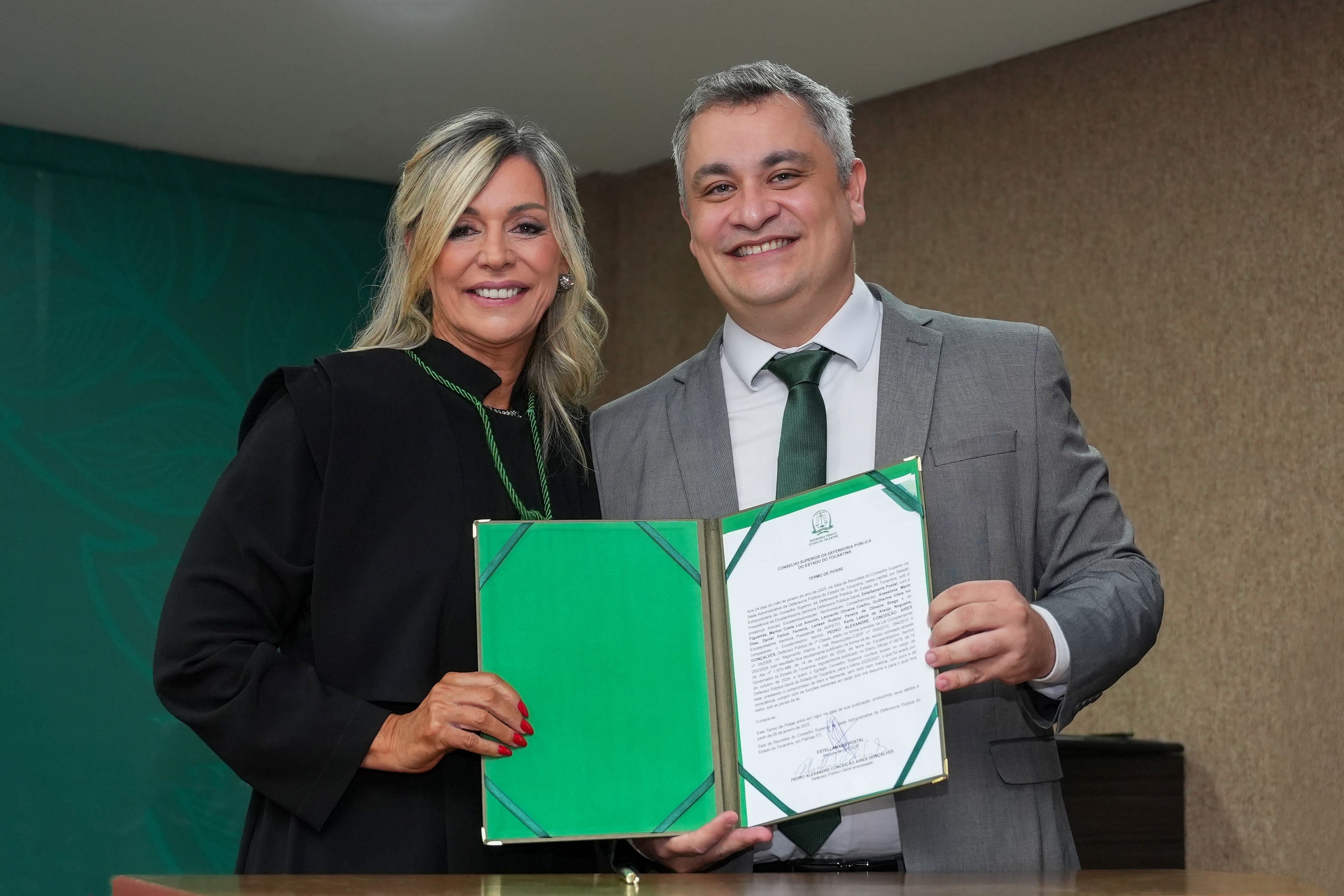 Com sua posse, Pedro Alexandre substitui Estellamaris Postal no cargo