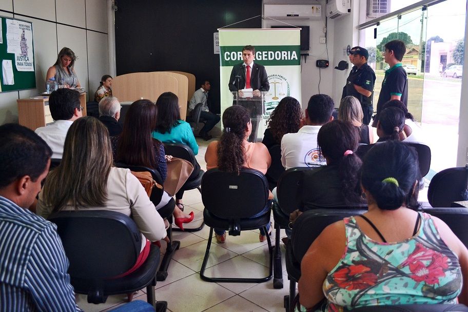 “Nosso quadro de Membros não tem crescido no mesmo passo que o trabalho apresentado. Felizmente conseguimos estar em todas as comarcas do Estado, mesmo sendo através de cumulações”.