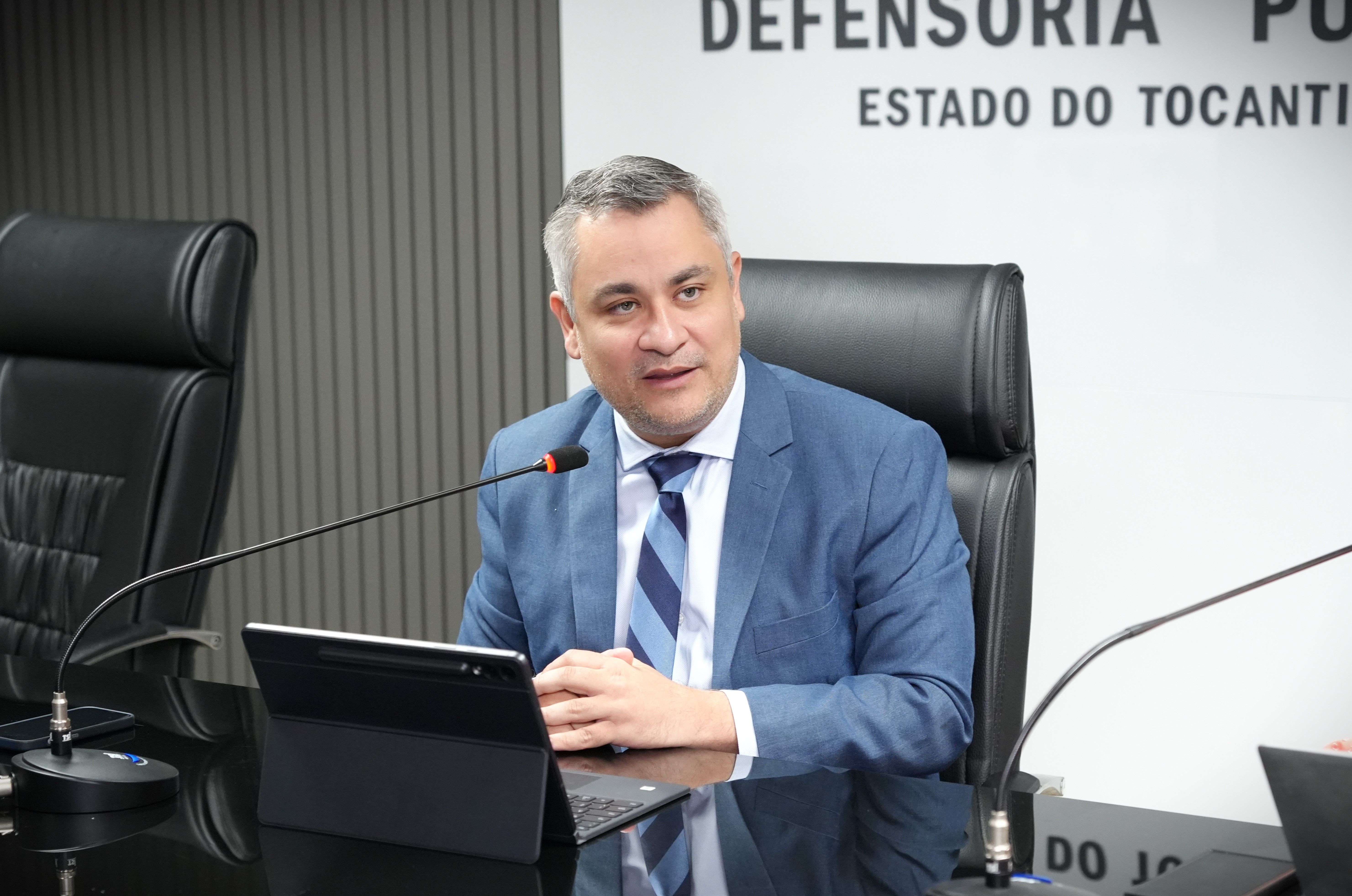 O defensor público-geral, Pedro Alexandre, participou da abertura da capacitação.