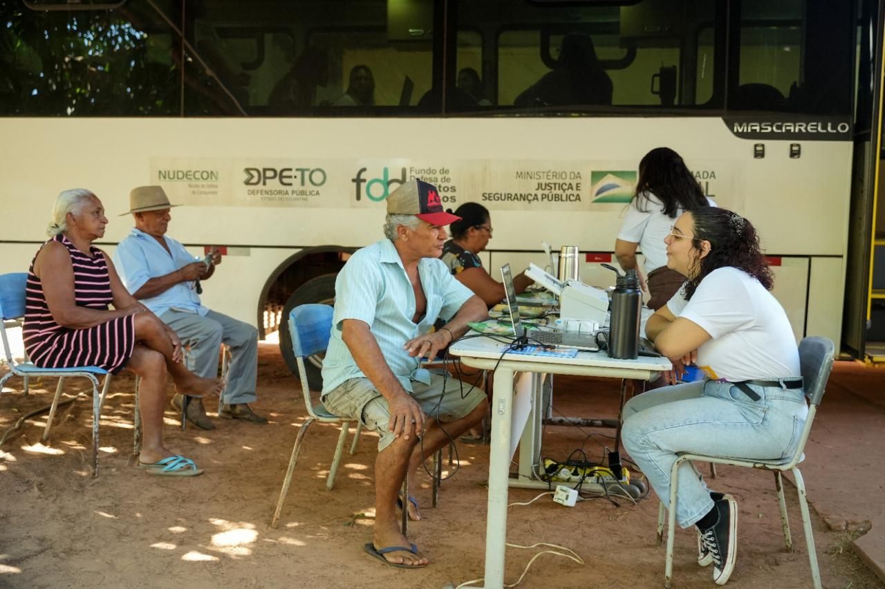 DPE presente na ação social no assentamento Irmã Adelaide, zona rural do município de Miracema do Tocantins
