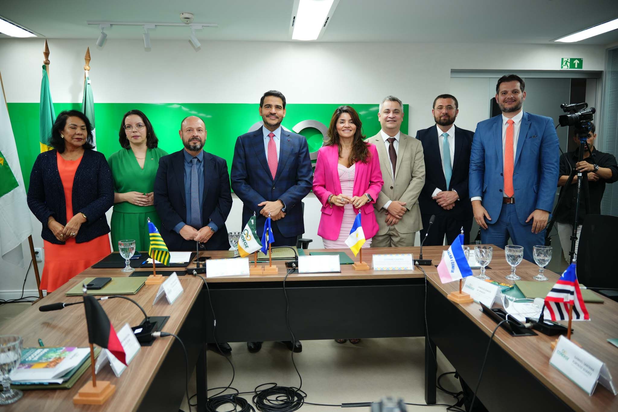 Condege, AGU e INSS assinaram um Protocolo de Intenções que fortalece a atuação conjunta em defesa de aposentados e pensionistas