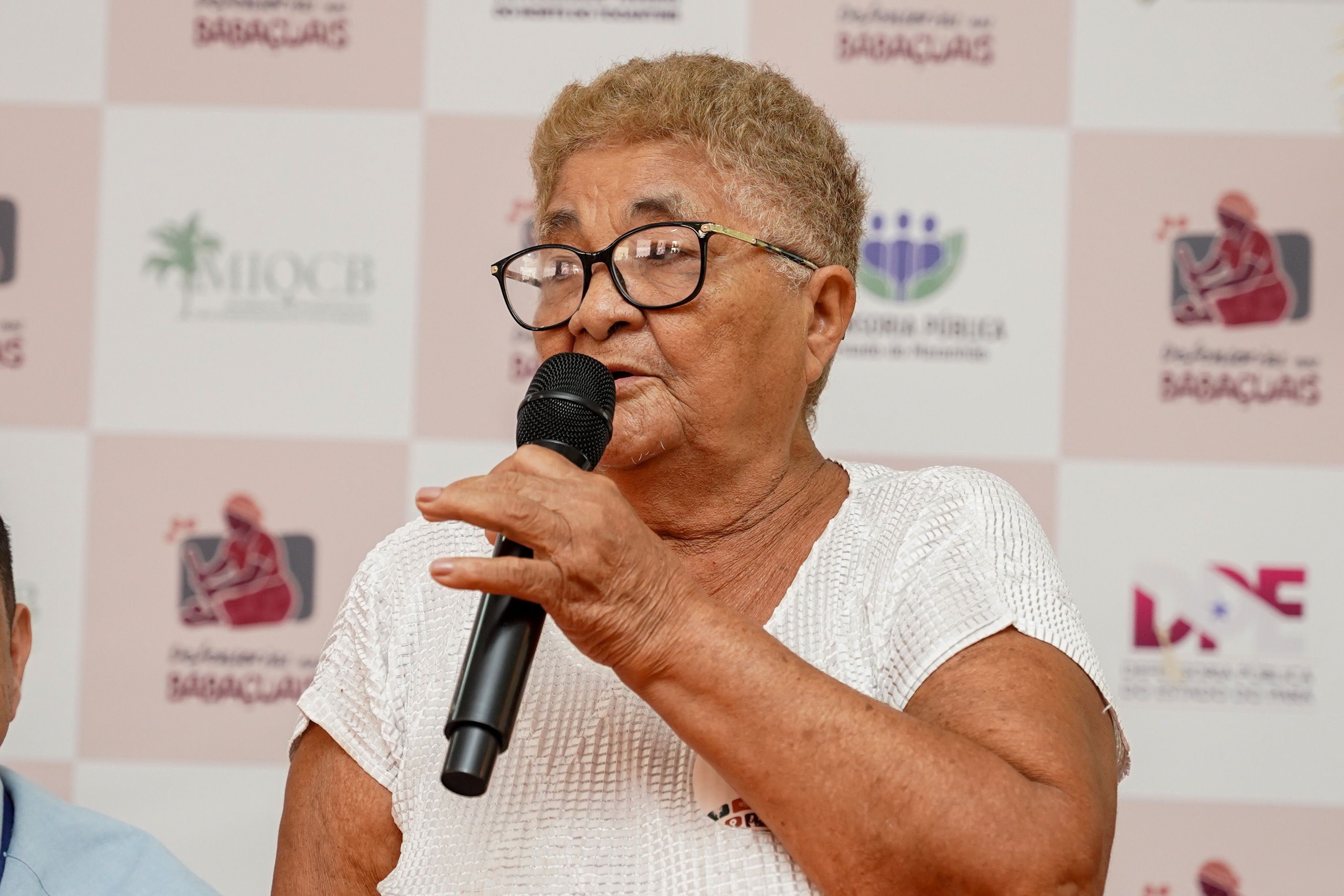 Francisca Vieira falou da luta das quebradeiras de coco babaçu