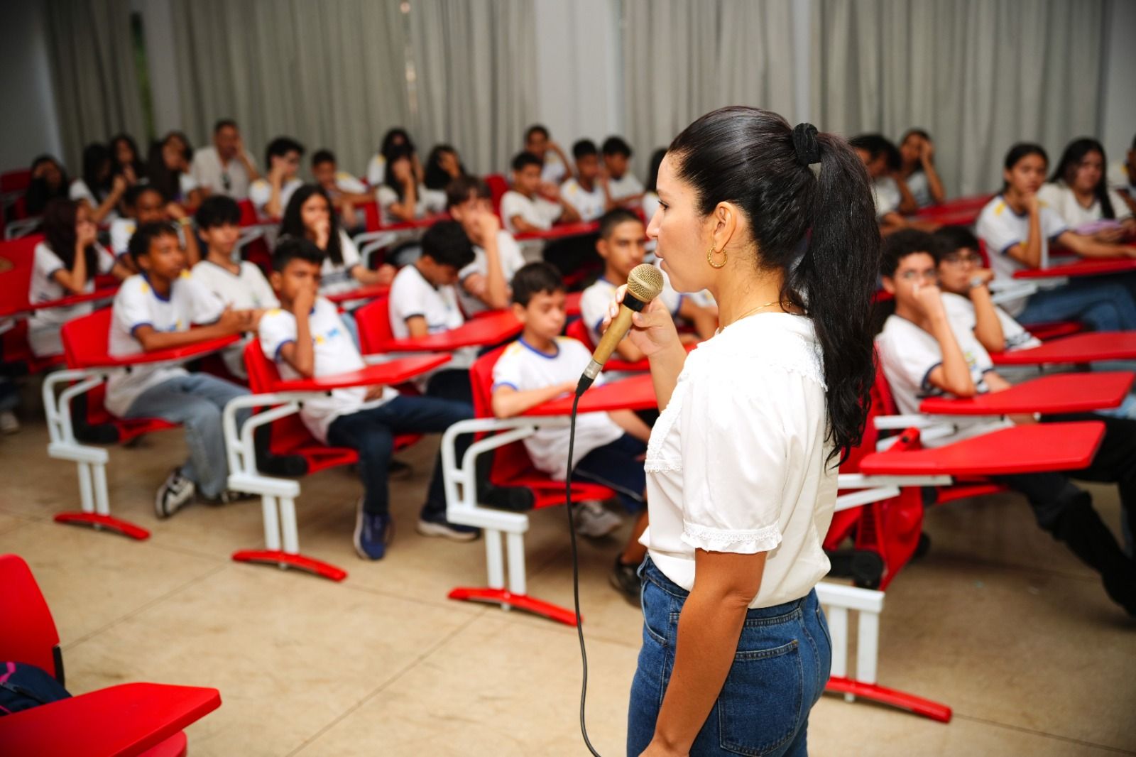 Atividade faz parte do programa "Defensoria Pública nas Escolas"