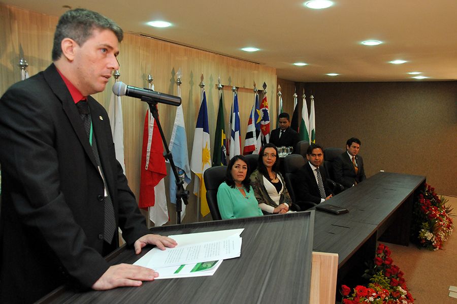 Defensor público e presidente da ADPTO, Fábio Monteiro