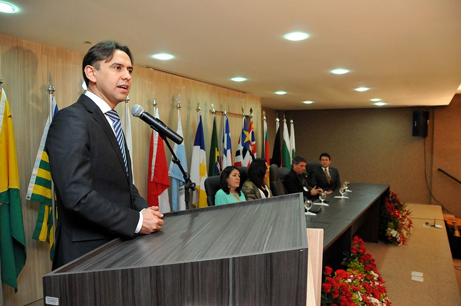 Defensor público geral, Marlon Amorim