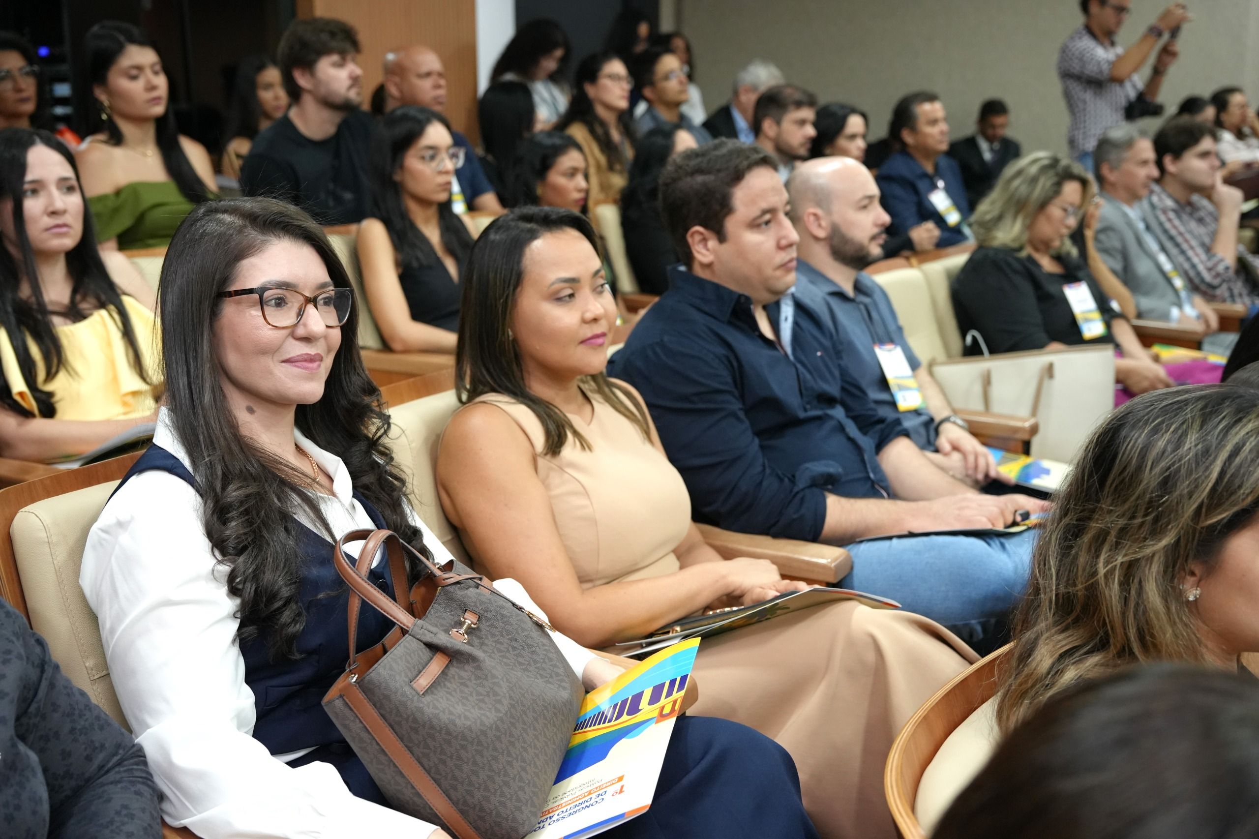 Servidoras(es) da DPE-TO participam do Congresso
