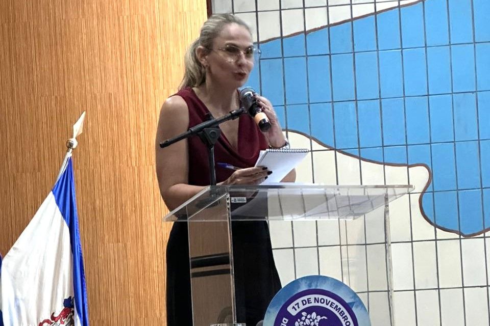 Na oportunidade, Franciana Di Fátima destacou a importância de se debater políticas públicas na área da saúde