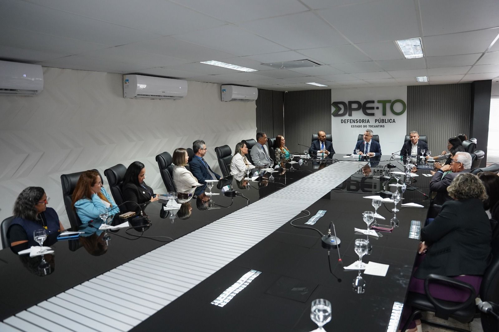 Acordo foi selado entre a Instituição, Município de Palmas e o Governo do Estado em momento solene realizado na sede de atendimentos da DPE-TO