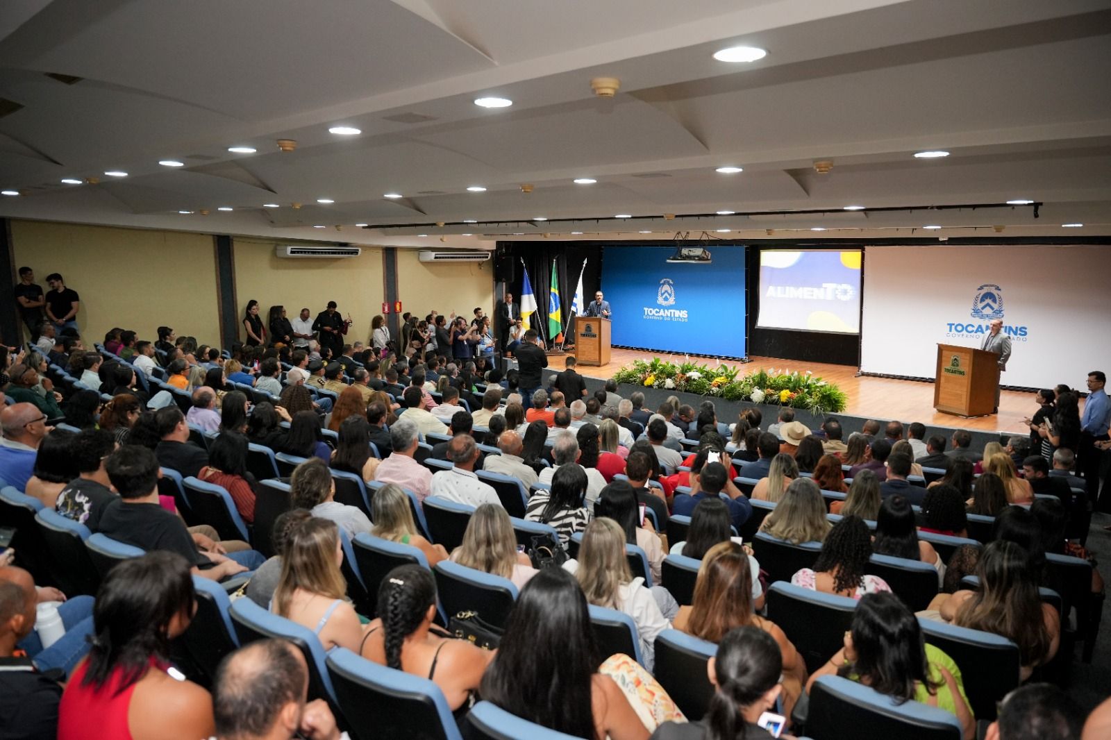 Solenidade realizada no auditório do Palácio Araguaia