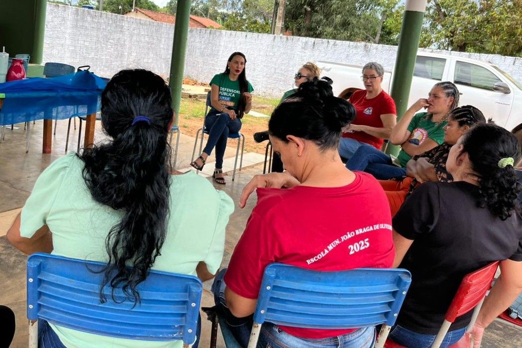 Defensora pública Isakyana Ribeiro participou de roda de conversa