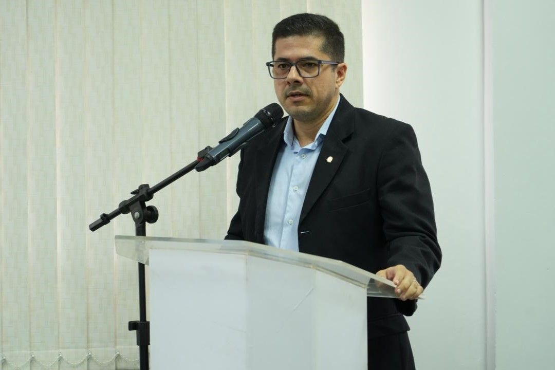 Em seu discurso durante o evento, Leandro Gundim ressaltou o impacto social da iniciativa, especialmente para pessoas em situação de vulnerabilidade digital