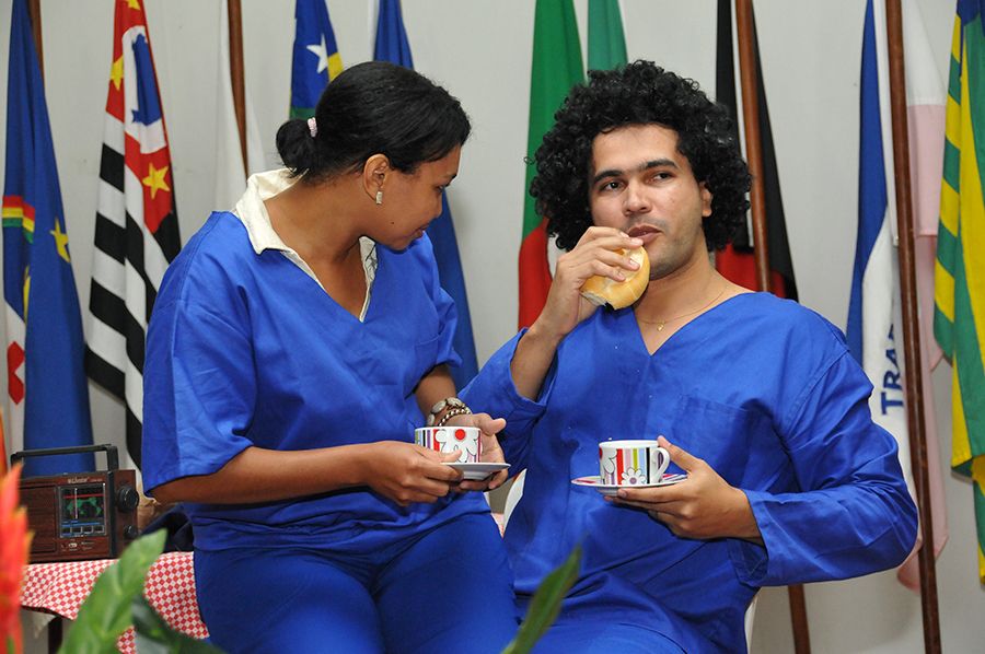Apresentação da peça “Um dia Feliz”, encenado pelo Grupo de Teatro do Assistido, formado por Servidores da Defensoria Pública do Tocantins.