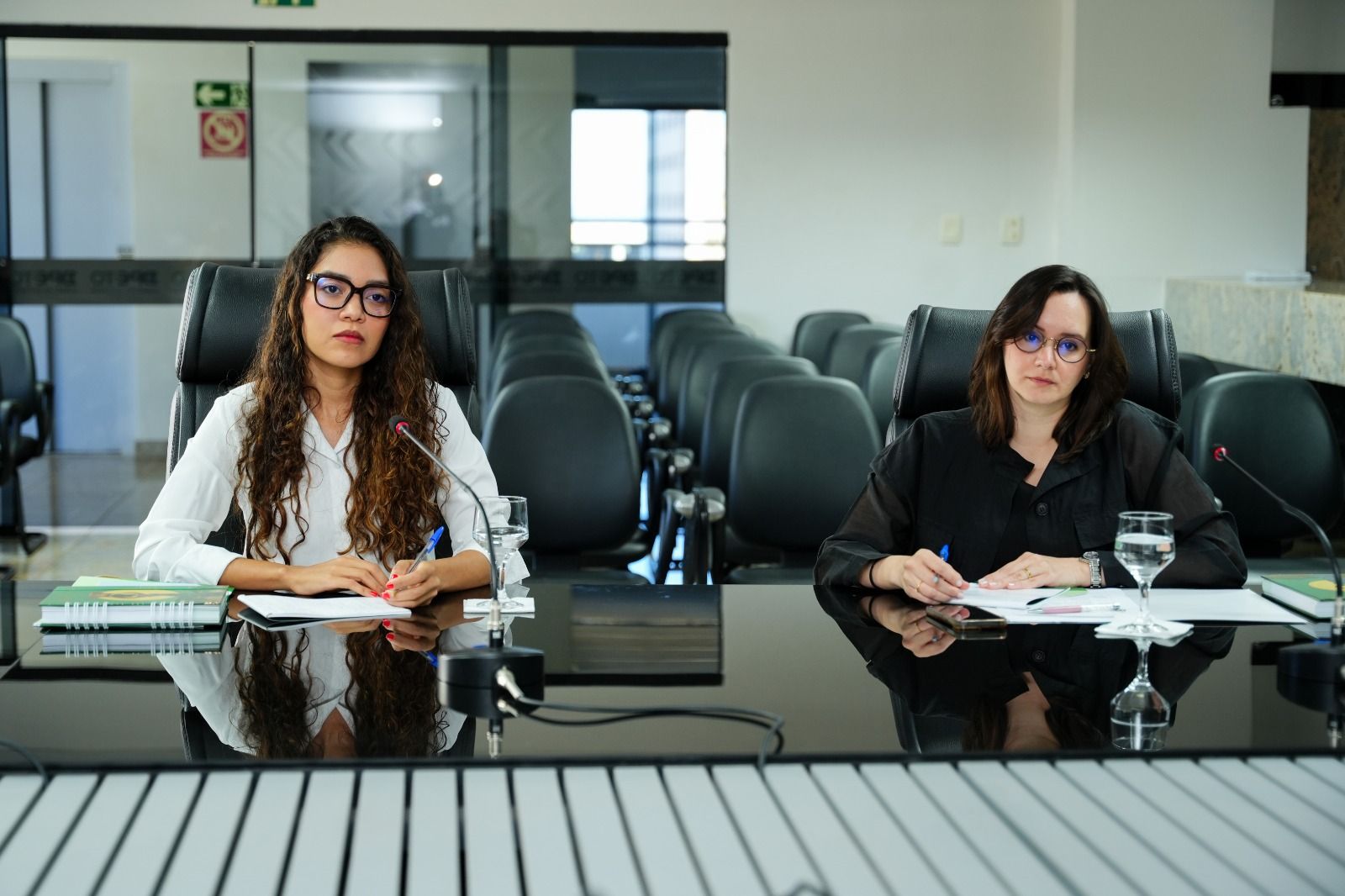 Patrícia Brito (E) e Vanessa Lopes vão atuar em Dianópolis como defensoras substitutas