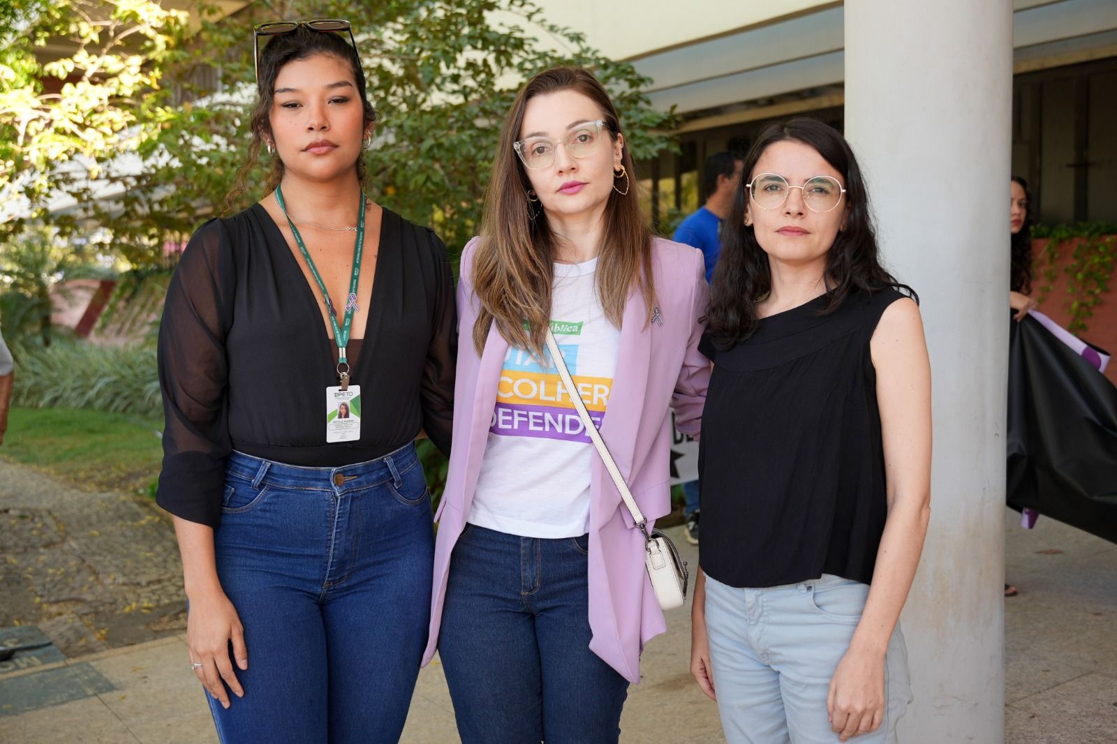 A defensora pública Flávia Hardte as assessoras Nicolle Vieira e Francielis Vargas representaram a instituição.